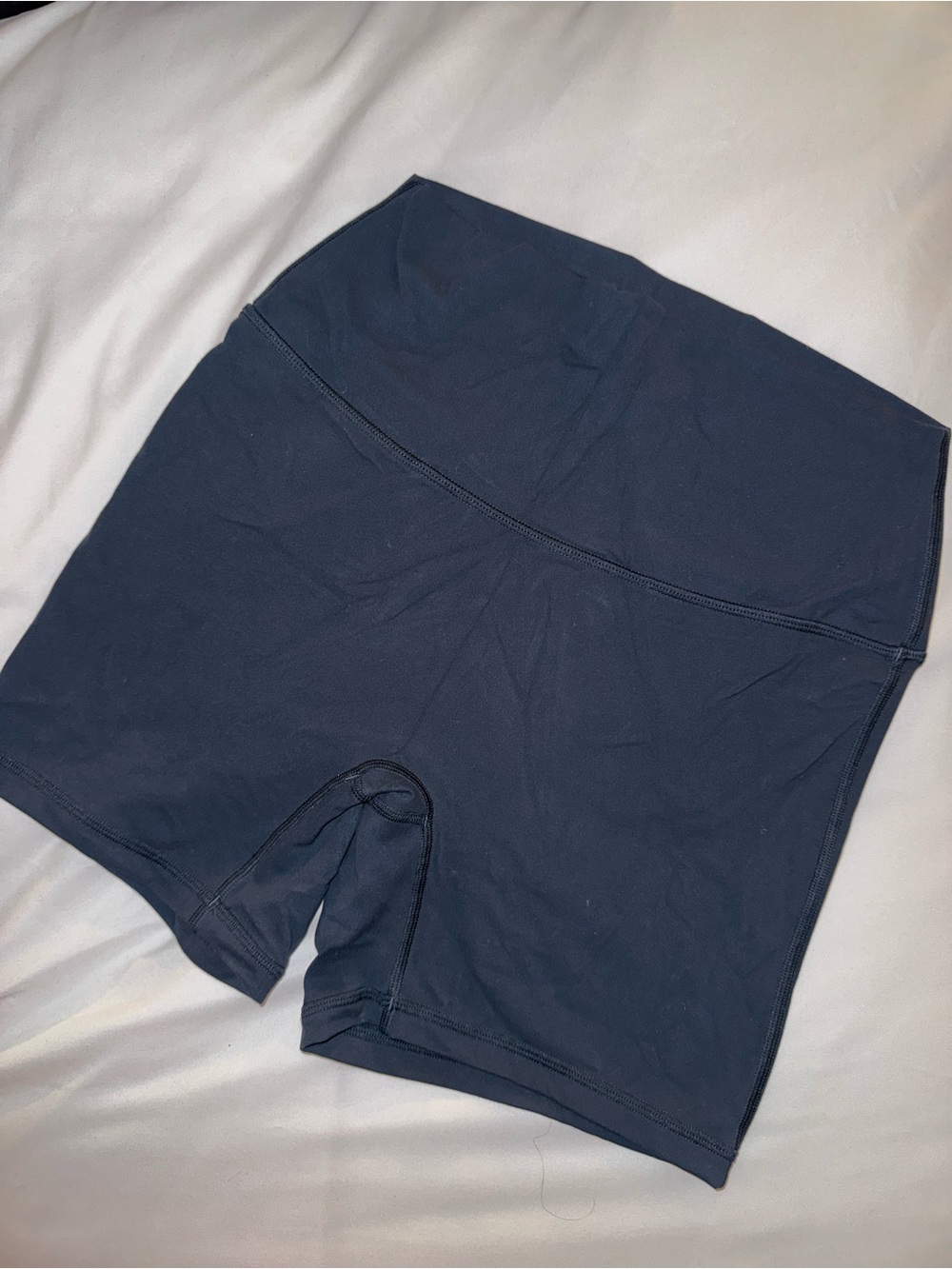 HR no front seam athletic shorts